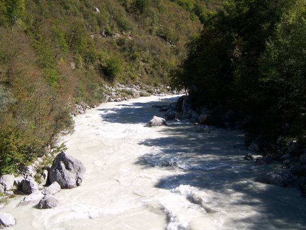 na fotce: pod celodením dešti je v Soči trošku víc vody...