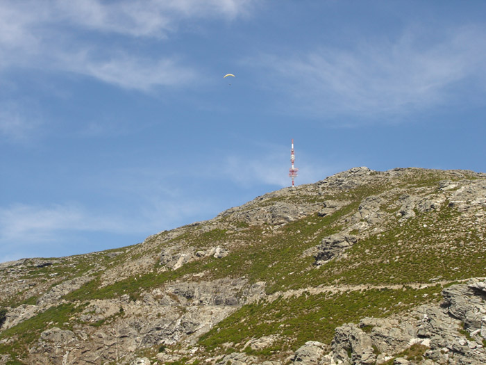 na fotce: vysílač na hoře Pigno