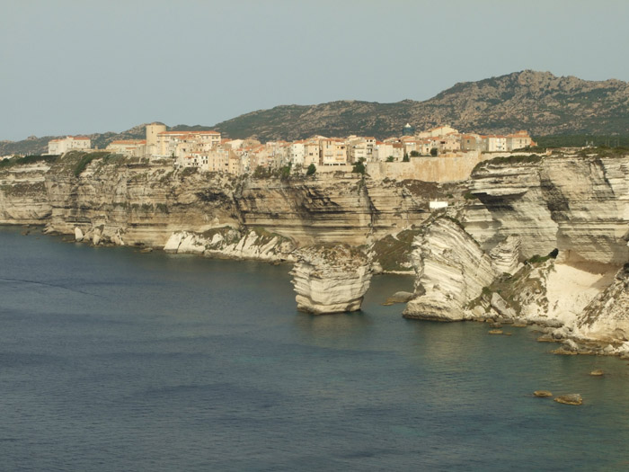 na fotce: Bonifacio