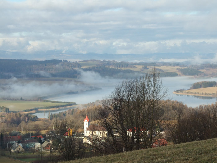 na fotce: výhled na Roudno a Slezskou Hartu