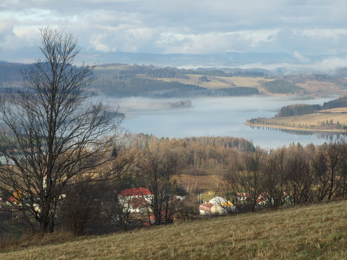 na fotce: výhled na Roudno a Slezskou Hartu